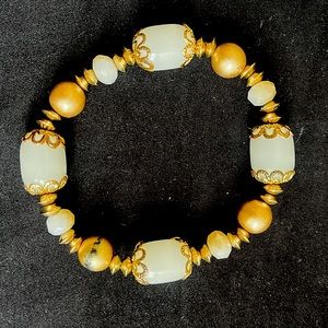 Vintage Beaded Gold Toned Bracelet